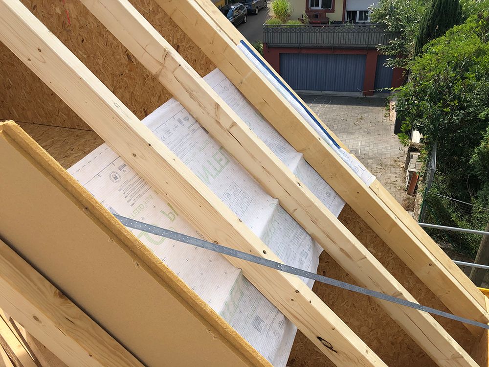 Wohnhaus Eindeckung Und Fassade