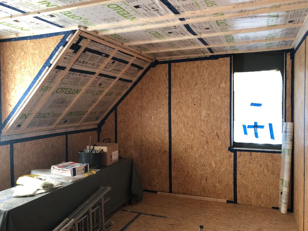 Wohnhaus Eindeckung Und Fassade